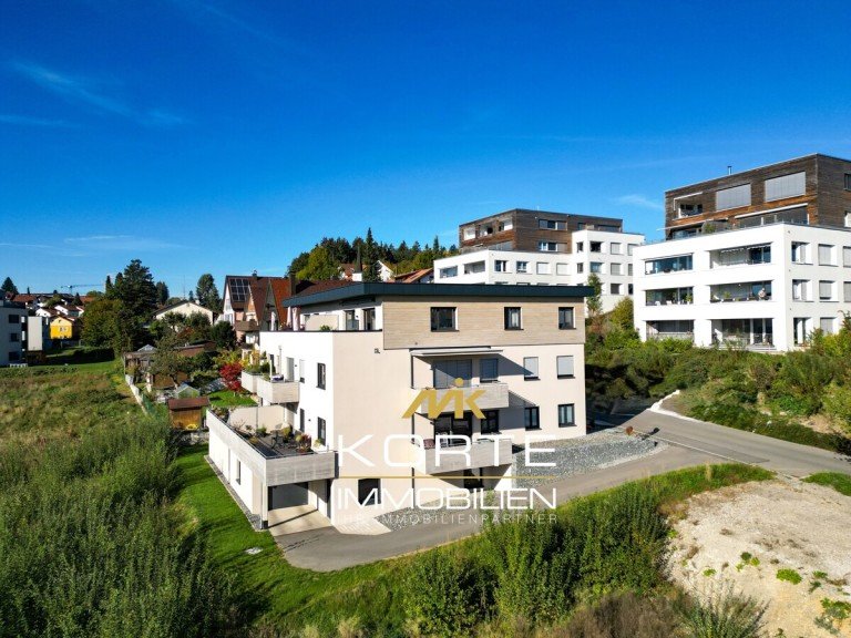 Titelbild Lindenberg im Allg�u Etagenwohnung Neuwertiges Wohnjuwel in Lindenberg im Allg�u - 2 Zimmer, Balkon & Top-Ausstattung