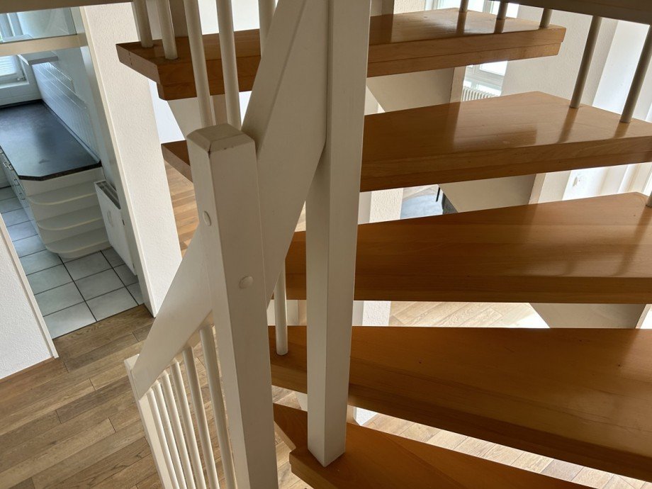 Treppenaufgang zur Ebene 2 Maisonettewohnung Wei�ensberg