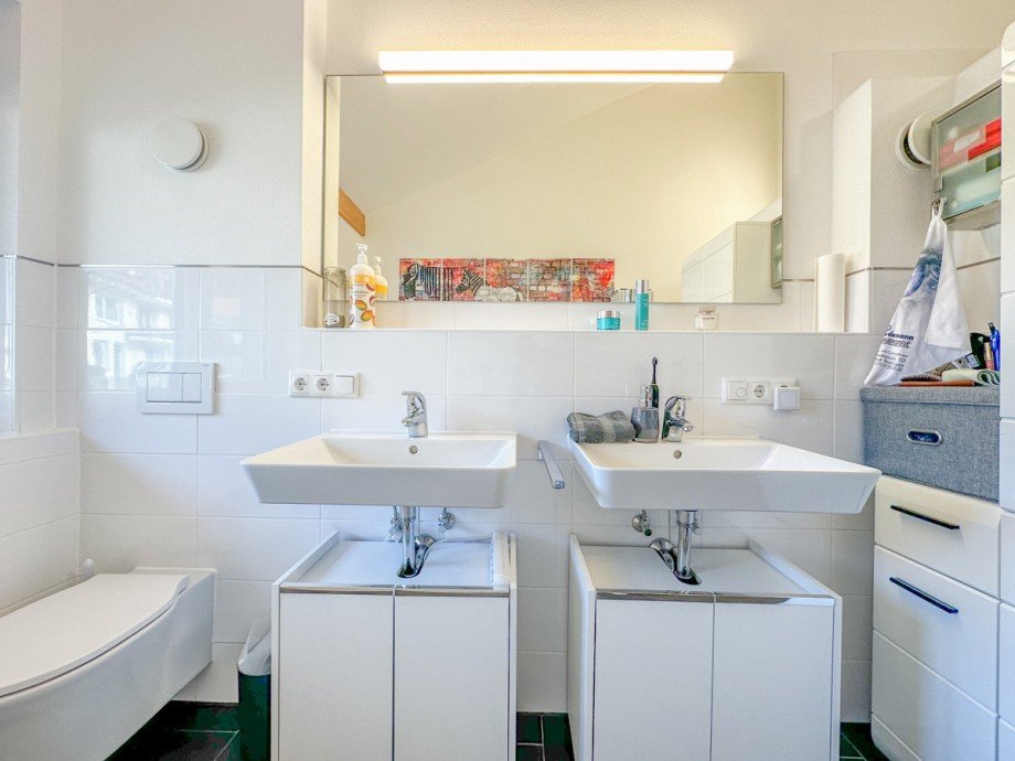 Badezimmer Doppelhaush�lfte Oberstaufen