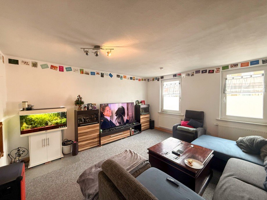 Wohnung 2. OG Wohnzimmer Mehrfamilienhaus Lindenberg im Allg�u