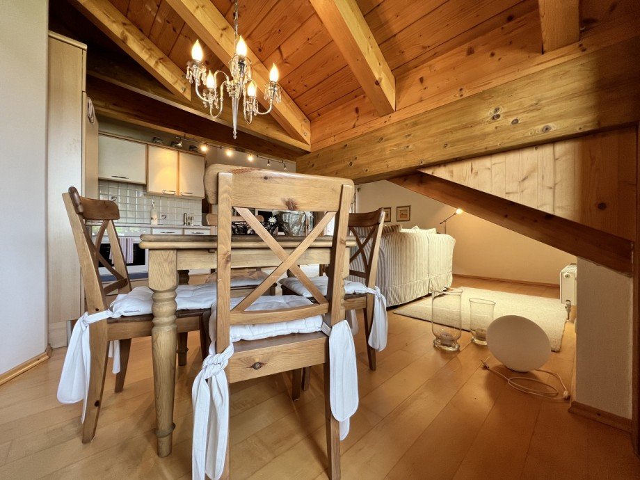 Essbereich Dachgeschosswohnung Oberstaufen