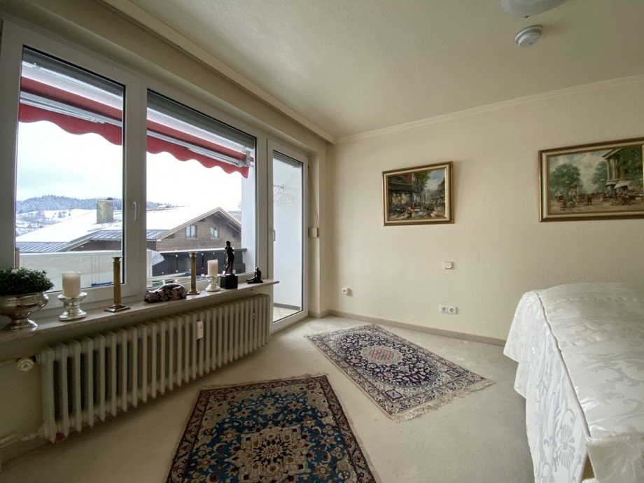 Schlafzimmer Fenster NEU Etagenwohnung Oberstaufen