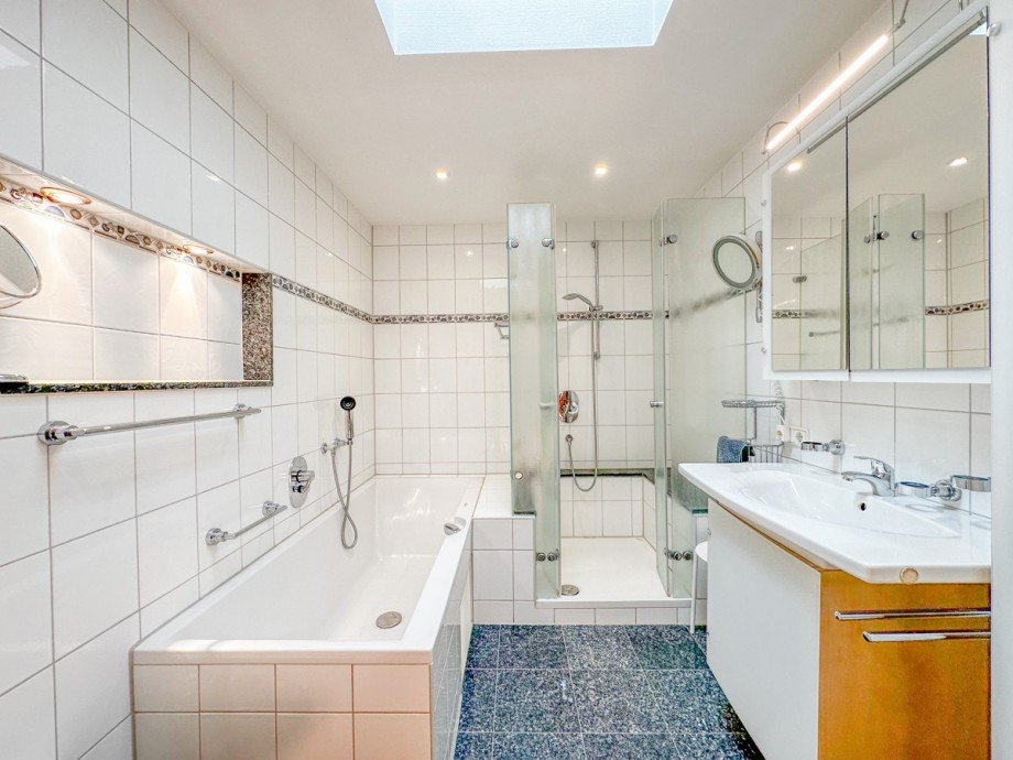 Badezimmer Dachgeschosswohnung Oberstaufen