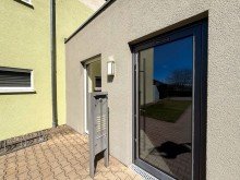 Hauseingang Exklusive Erdgeschosswohnung mit Sonnenterrasse in Simmerberg im Allg�u - modern und barrierefrei