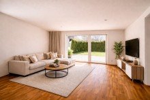 KI Bild Wohnzimmer Exklusive Erdgeschosswohnung mit Sonnenterrasse in Simmerberg im Allg�u - modern und barrierefrei