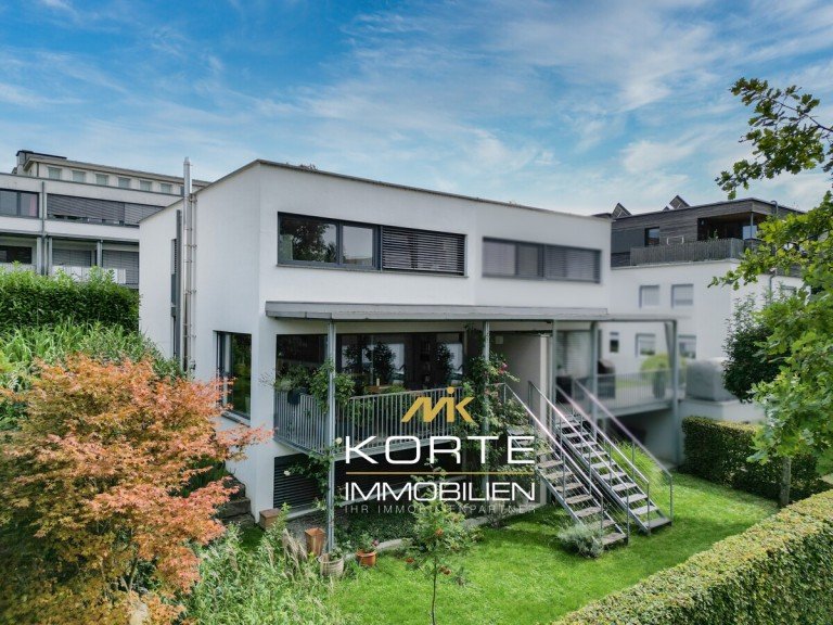 Doppelhaus Lindau (Bodensee) / Aeschach Doppelhaush�lfte Premium-Doppelhaush�lfte in Lindau-Aeschach Wohnen auf h�chstem Niveau am Bodensee