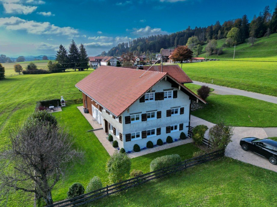 Luftansicht Bauernhaus Maierh�fen