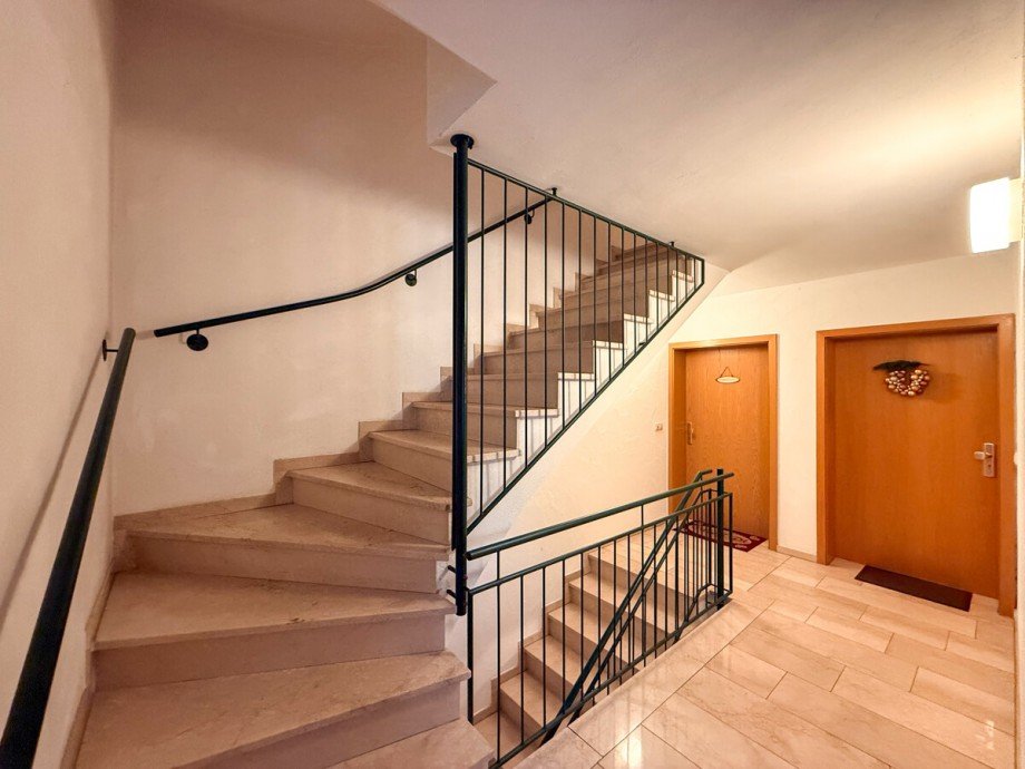 Treppenhaus Etagenwohnung Oberstaufen / Wei�ach