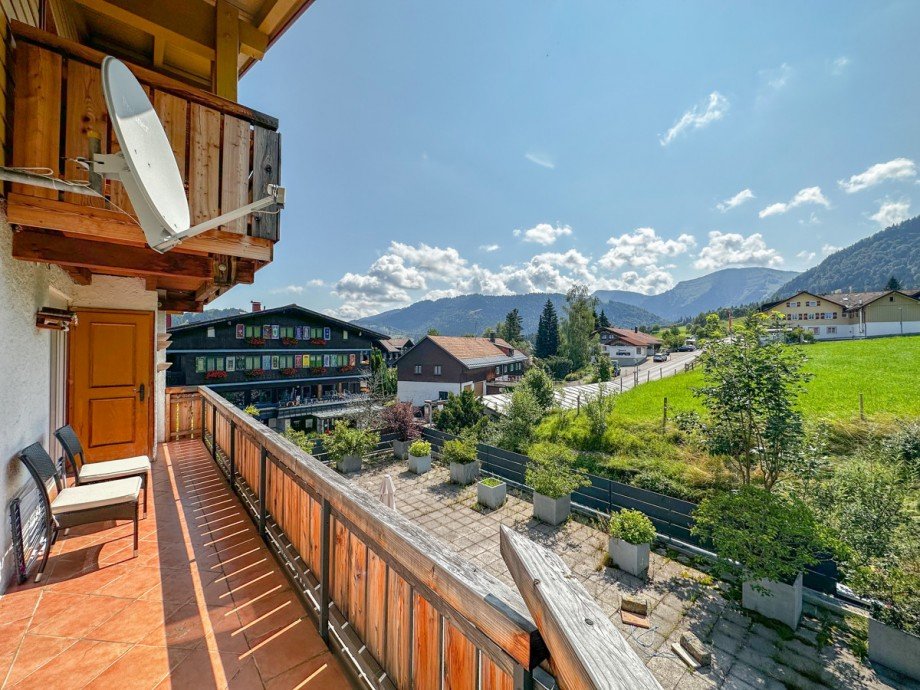 Balkon ( S�dseite ) Etagenwohnung Oberstaufen / Steibis