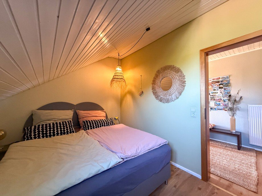 Schlafzimmer Dachgeschosswohnung Oberstaufen