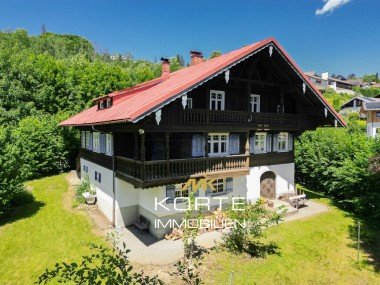 Hauptbild Ein Stück Allgäuer Geschichte: Historische Villa mit Charme und Charakter in Oberstaufen