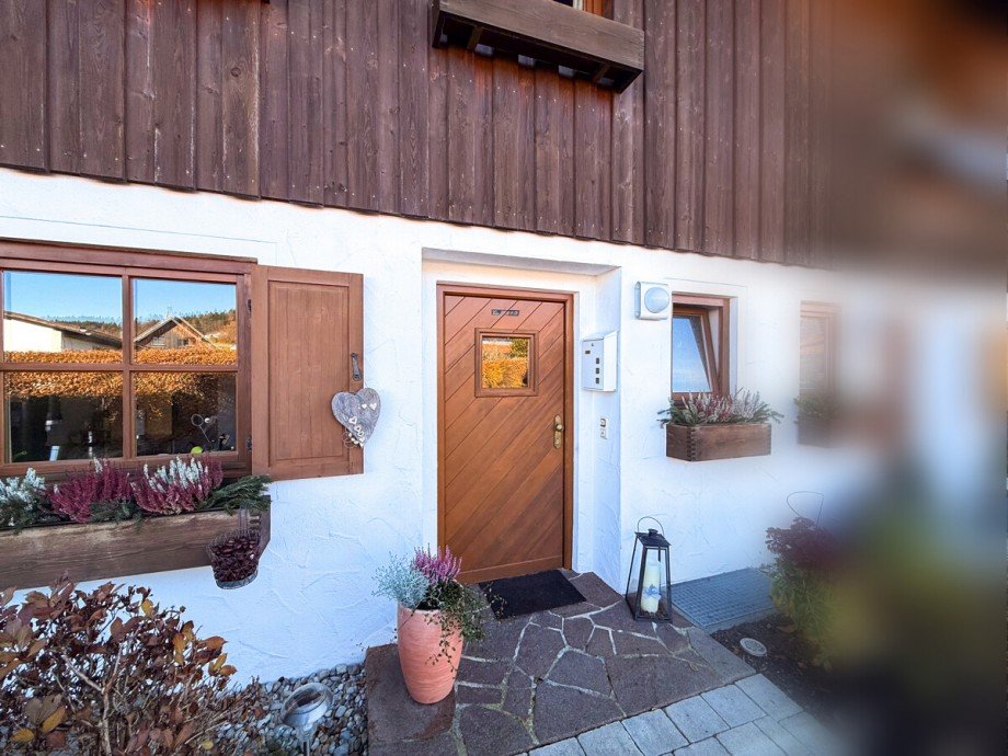 Hauseingang Reihenmittelhaus Lindenberg im Allg�u / Ellgassen