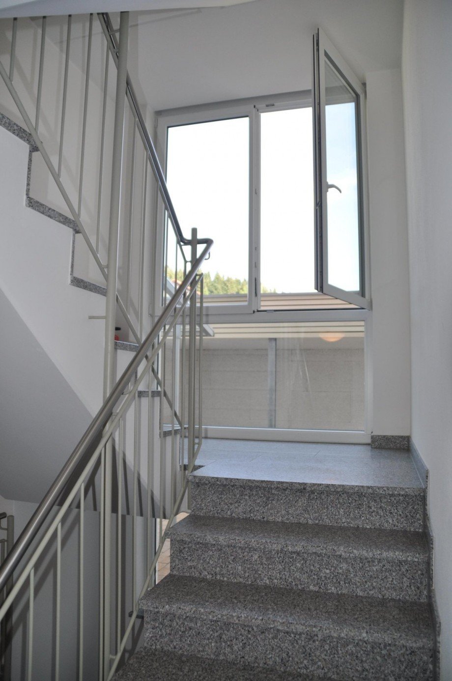Treppenhaus Dachgeschosswohnung Oberstaufen