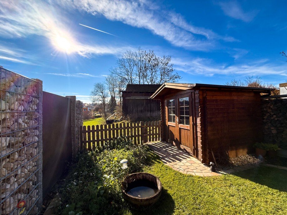 Garten mit Gartenhaus Reihenmittelhaus Lindenberg im Allg�u / Ellgassen
