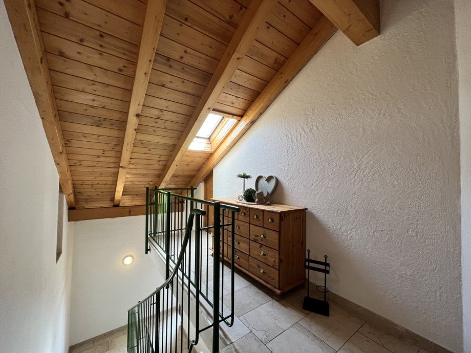 Treppenhaus DG Dachgeschosswohnung Oberstaufen