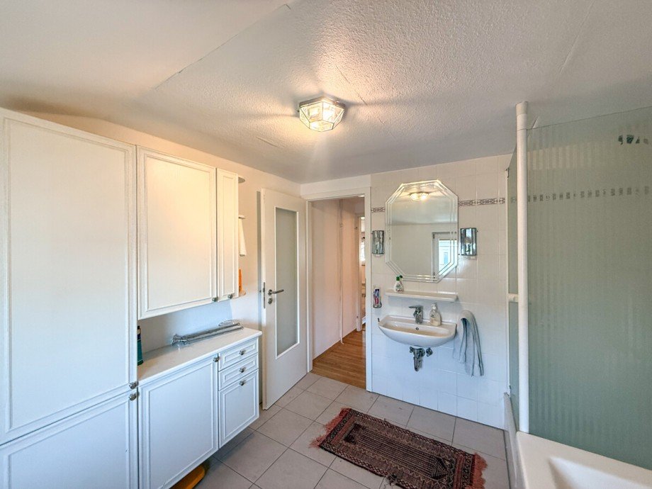 Gro�e Wohnung DG Bad Mehrfamilienhaus Lindenberg im Allg�u