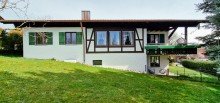 Hausansicht Einfamilienhaus mit Einliegerwohnung 
in sonniger Ortsrandlage 
von Heimenkirch / Allg�u