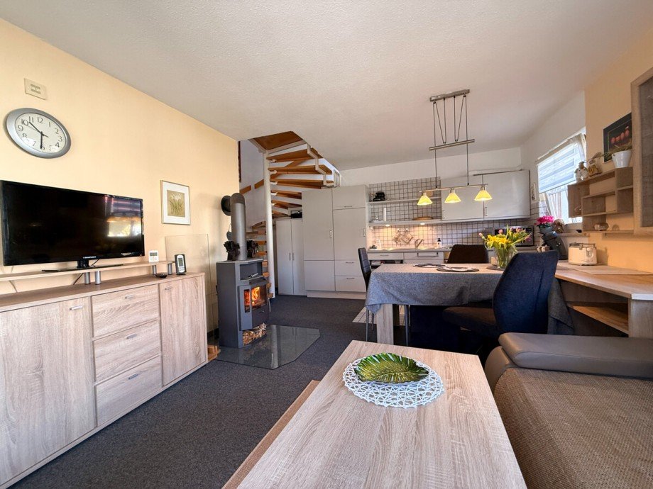 Wohn-Esszimmer Maisonettewohnung Weiler-Simmerberg