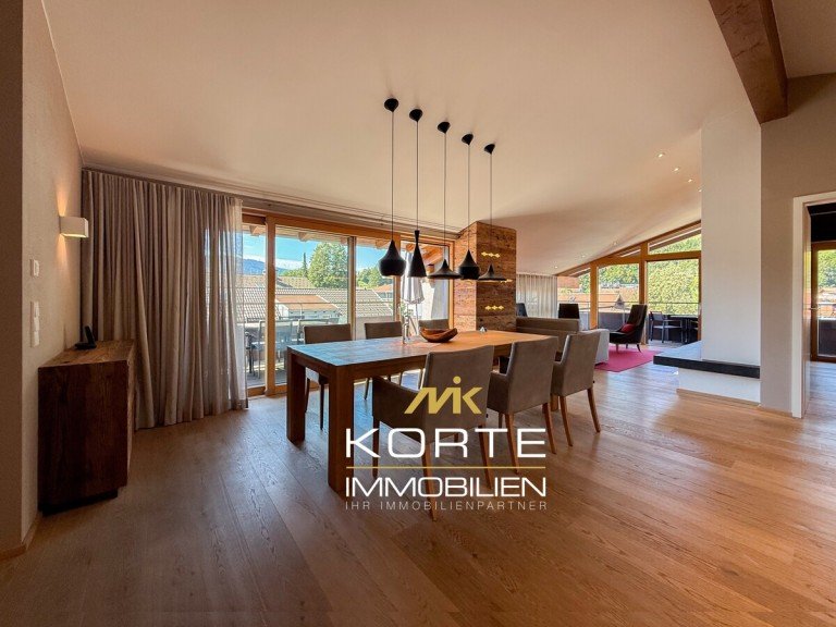 Essbereich Oberstaufen Dachgeschosswohnung THE HIGH ONE: Ein Logenplatz �ber Oberstaufen im Allg�u - Wohnen mit Hochgratblick