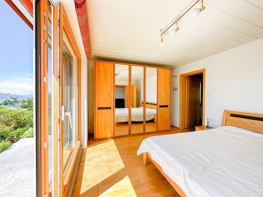 Schlafzimmer UG Einfamilienhaus Sulzberg