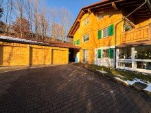 Hausansicht Wohnen mit Hochgratblick - charmante 3-Zimmer-Wohnung mit Garage in Oberstaufen-Wei�ach