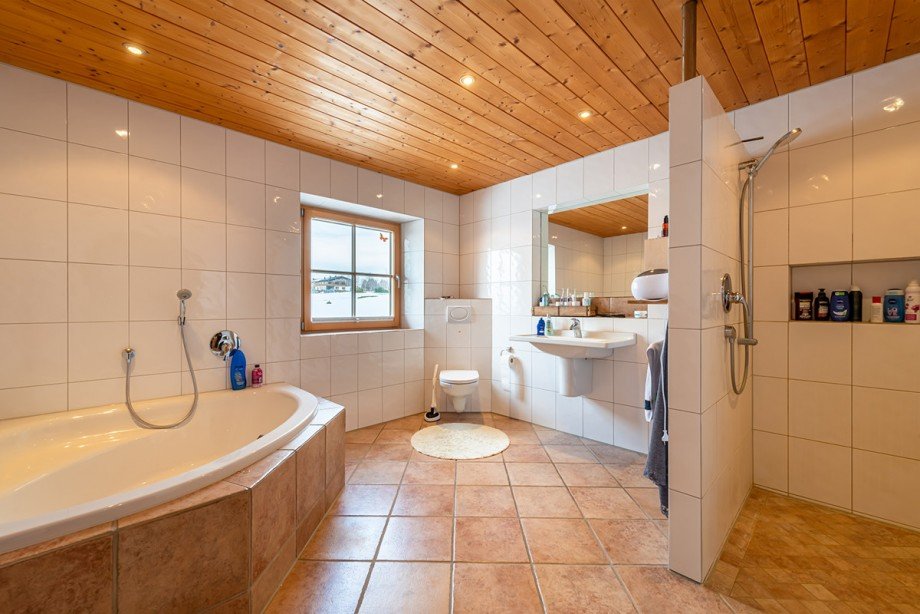 Hauptbad / Fu�bodenheizung Einfamilienhaus Oberreute