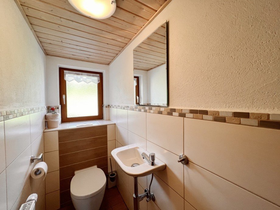 WC OG Bauernhaus Maierh�fen