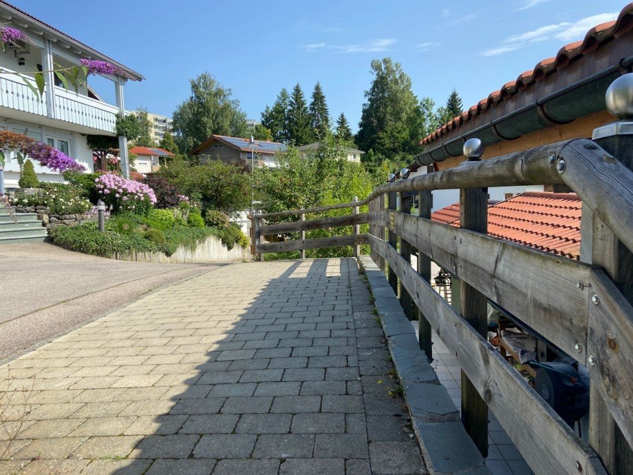 PKW Stellpl�tze DG. Mehrfamilienhaus Immenstadt im Allg�u