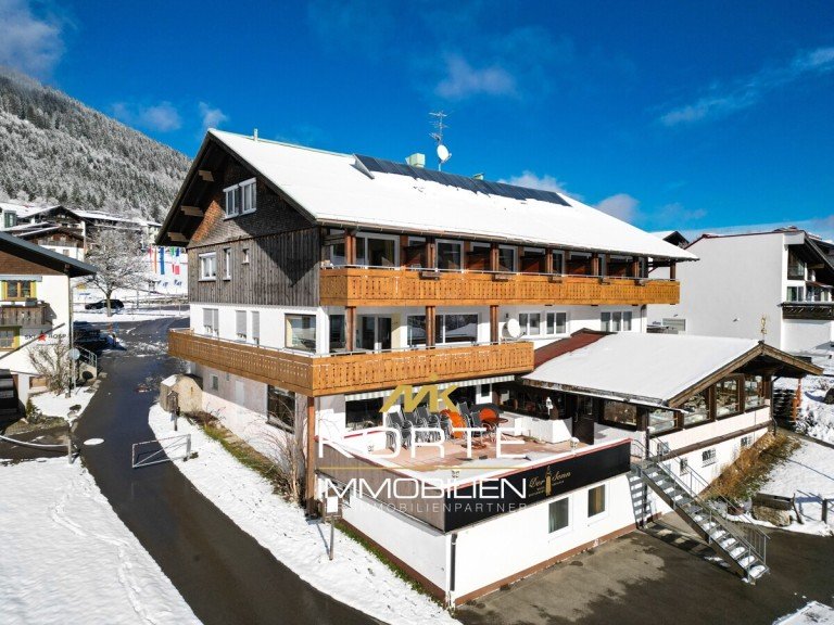 titelbild Oberjoch Hotels Charmantes Hotelanwesen in Oberjoch - Traditionshaus mit Gastronomie und Entwicklungspotenzial