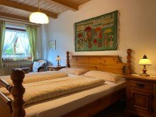 Schlafbereich EG. Ein Haus in Top Lage 
in Immenstadt im Allg�u 
mit unverbaubarem Blick in die Berge!