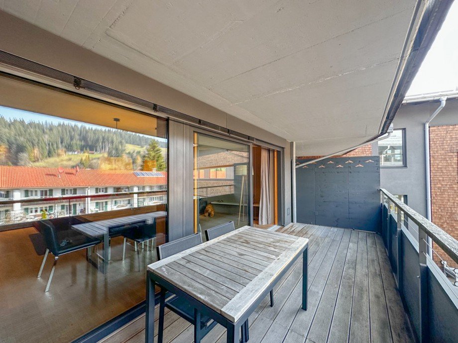 West-Balkon Etagenwohnung Oberstaufen