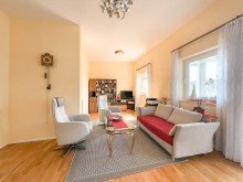 Wohnzimmer Modernes Wohn-Highlight im Zentrum von Lindenberg im Allg�u 
 3-Zimmer Dachgeschoss mit Stil und Komfort