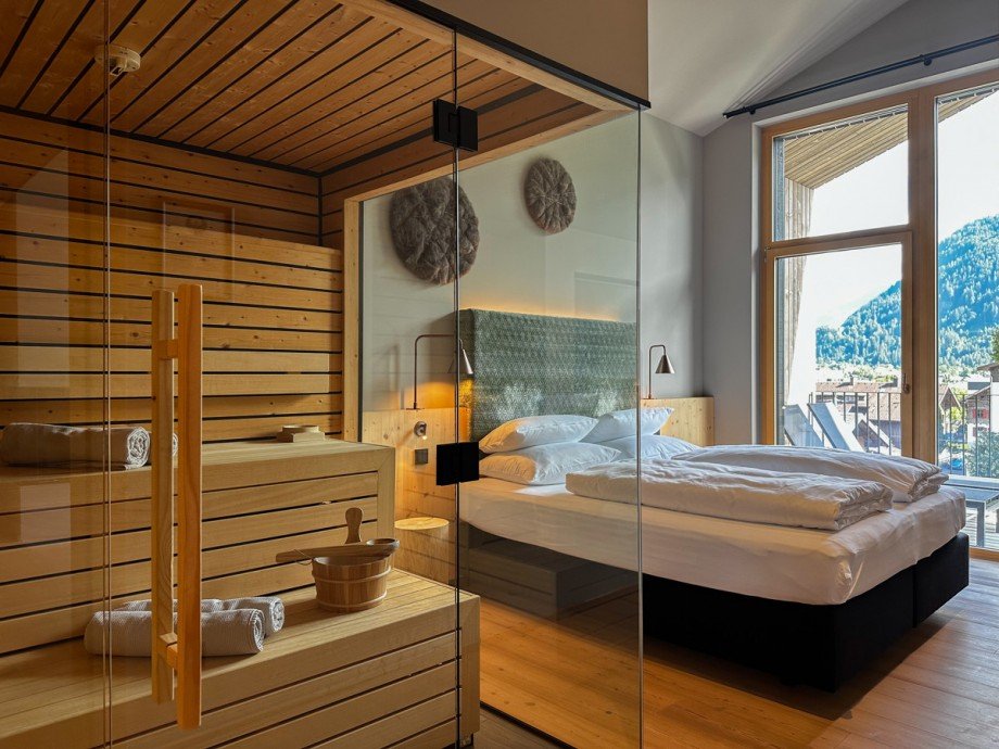 Schlafzimmer mit Sauna Maisonettewohnung Schruns