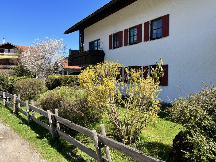 Westansicht Erdgeschosswohnung Oberstaufen