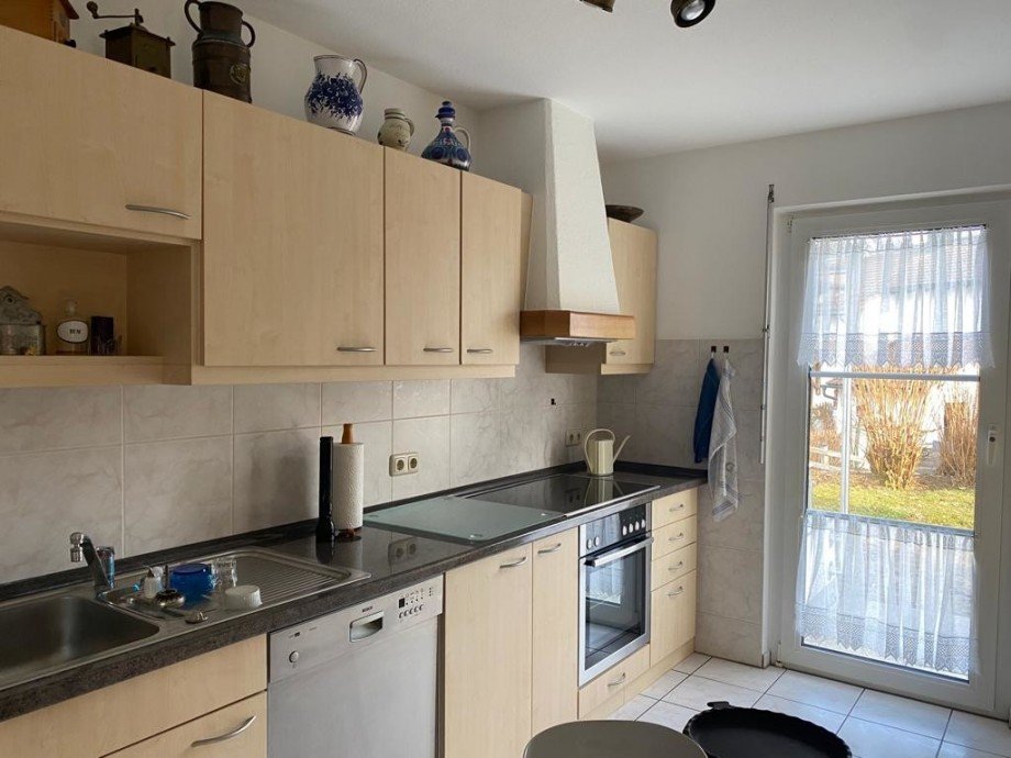 K�che / Zugang zur oberen Terrasse Doppelhaush�lfte Wei�ensberg
