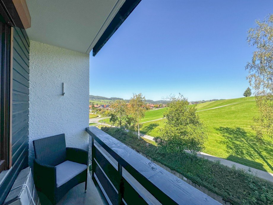 zweiter Balkon Etagenwohnung Oberstaufen