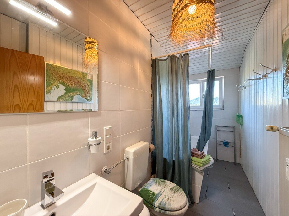 Badezimmer Dachgeschosswohnung Oberstaufen