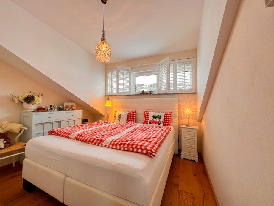 Schlafzimmer Dachgeschosswohnung Oberstaufen / Kalzhofen