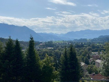 Hauptbild Ein Haus in Top Lage in Immenstadt im Allgäu mit unverbaubarem Blick in die Berge!