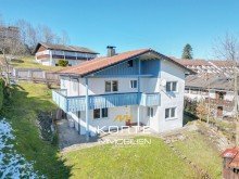 Hausansicht Kleines Einfamilienhaus 
 mit PANORAMA - BERGBLICK in 
 Oberreute im Allg�u