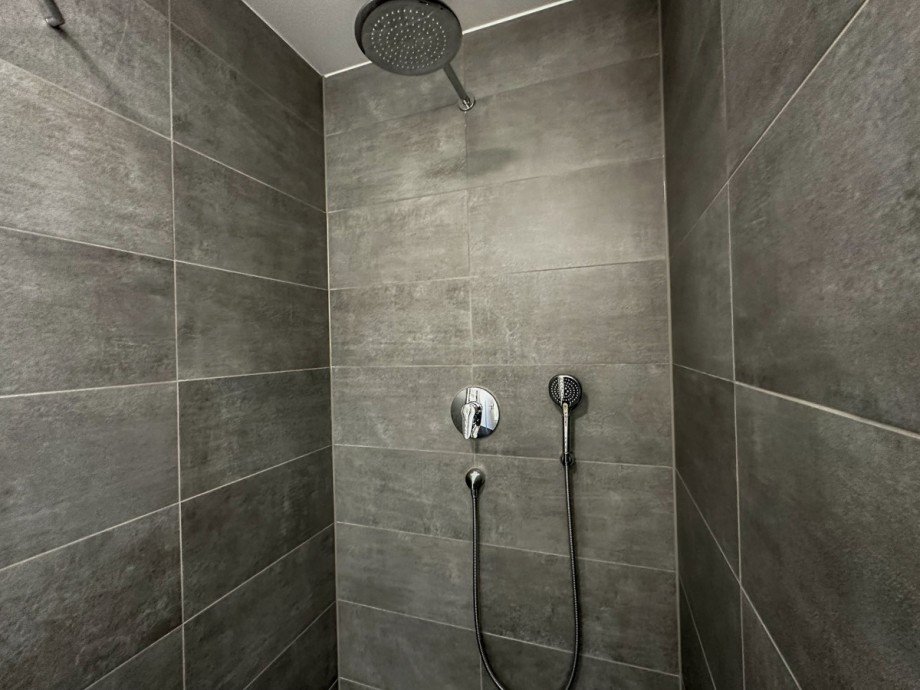 Regendusche Etagenwohnung Wertach