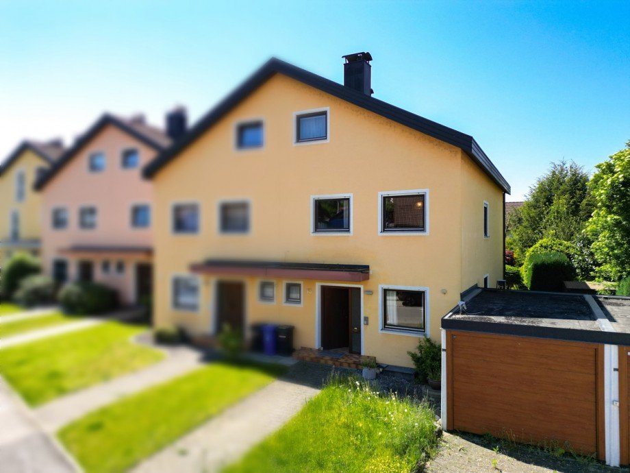 Frontansicht Doppelhaush�lfte Lindau