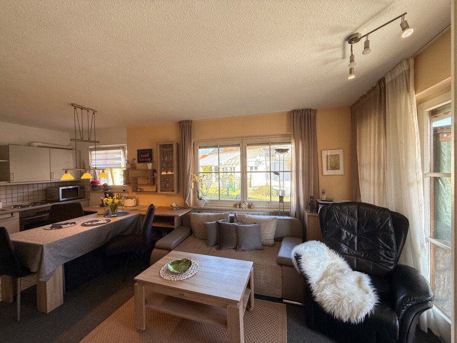 Wohn-Esszimmer Maisonettewohnung Weiler-Simmerberg