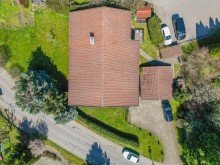 Vogelperspektive Einfamilienhaus mit Einliegerwohnung 
in sonniger Ortsrandlage 
von Heimenkirch / Allg�u