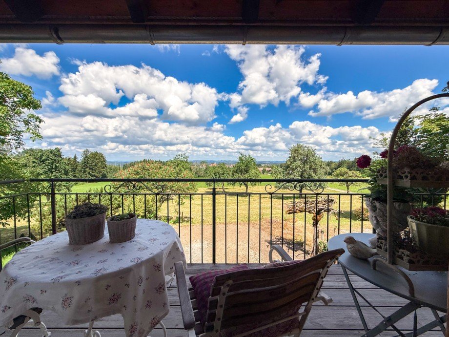Balkon mit Weitblick Reihenmittelhaus Opfenbach