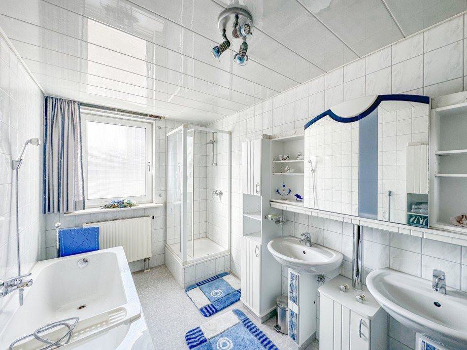 Badezimmer 1. OG Einfamilienhaus Oberstaufen