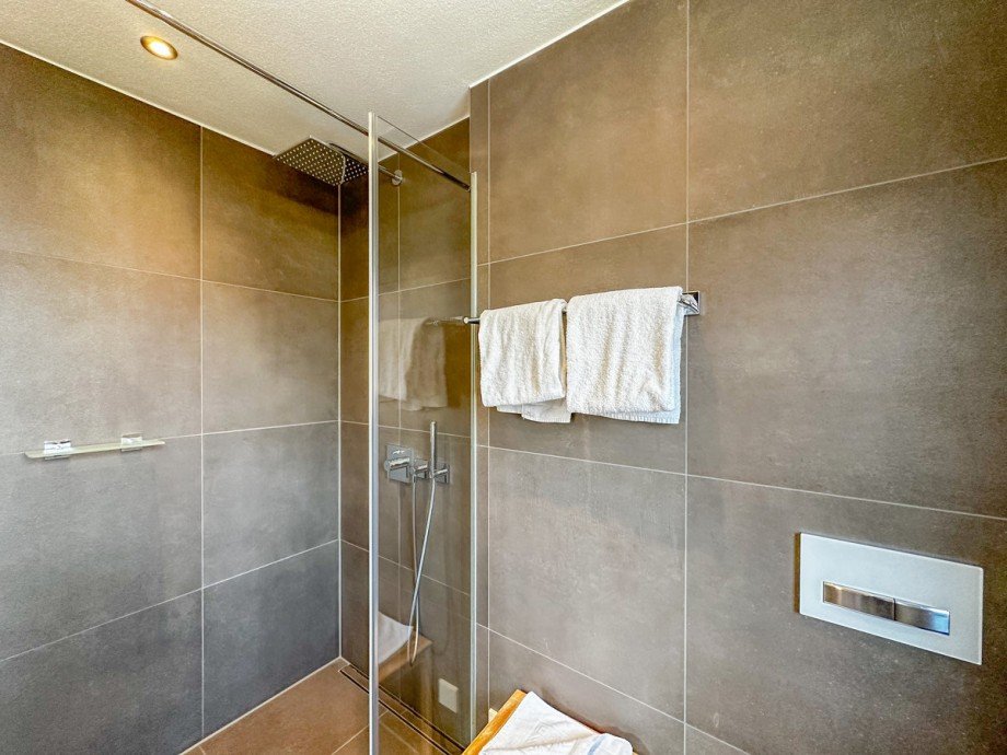 Bad mit ebenerdiger Dusche Etagenwohnung Oberstaufen