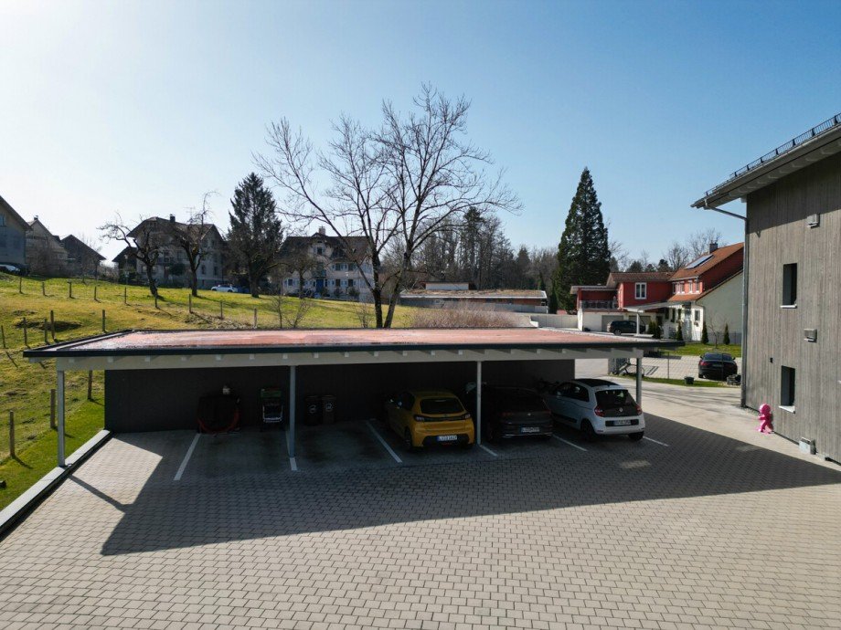 Stellpl�tze Erdgeschosswohnung Opfenbach