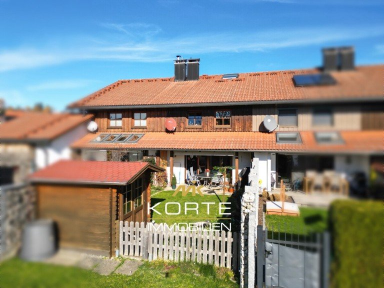 Titelbild Lindenberg im Allg�u / Ellgassen Reihenmittelhaus Charmantes Reihenmittelhaus mit 111 m� , S�dterrasse und idyllischem Garten in Lindenberg im Allg�u