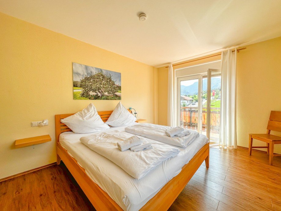 Schlafzimmer 1 Etagenwohnung Oberstaufen / Steibis